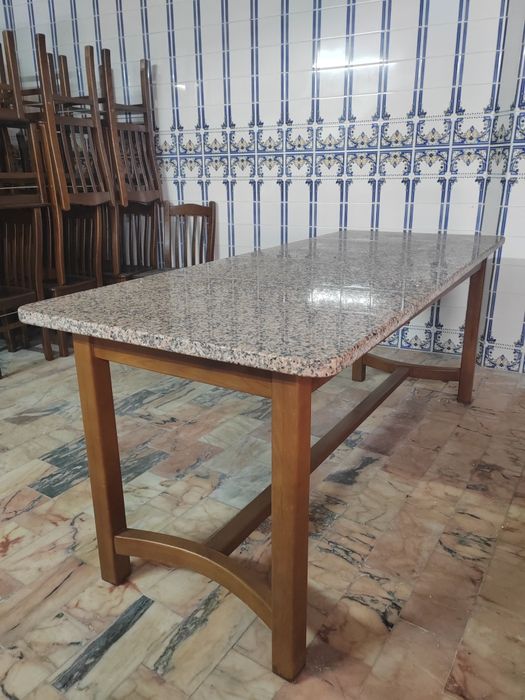 Mesa tampo em granito