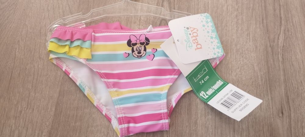Biquínis da Minnie e lady bug novos