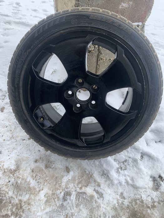 Продам тітани р17 /7.5 розболтовка