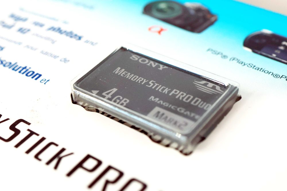 Memory Stick Pro DUO mark 2 *4 GB* Nowa Karta Pamięci Oryginał Tanio !
