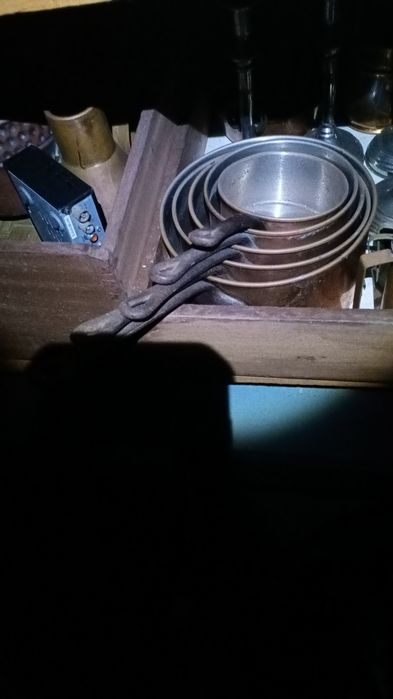 Frigideiras muito boas cobre e ferro fundido