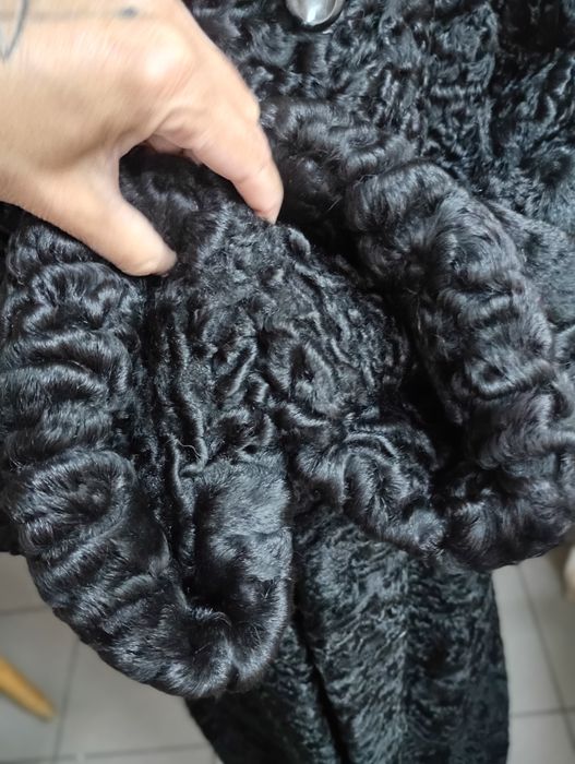 Дл 137см. Батл.Шуба из Swakara, каракуль. Манто. Натуральная шуба