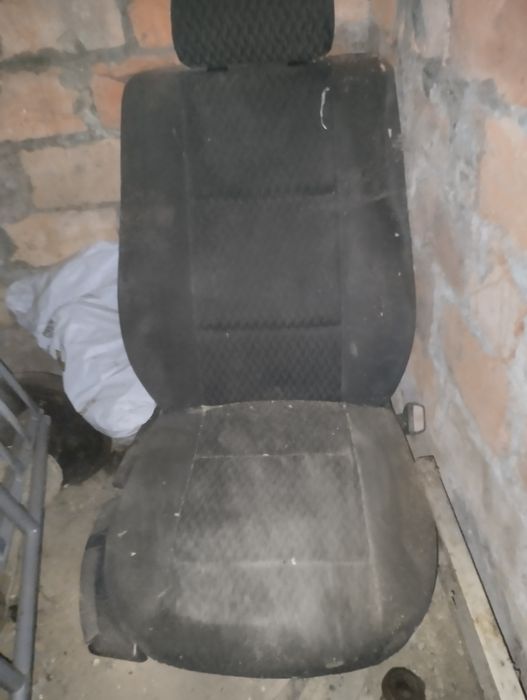Продам сидіння іномаровське
