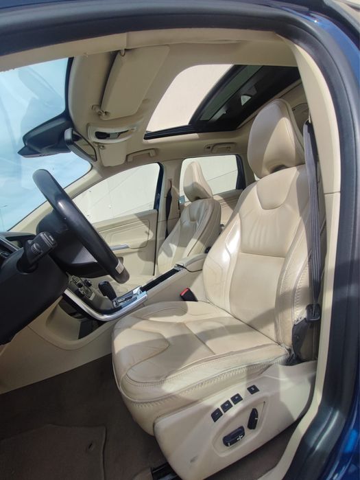 Volvo XC 60 D3 ocean race 1 dono