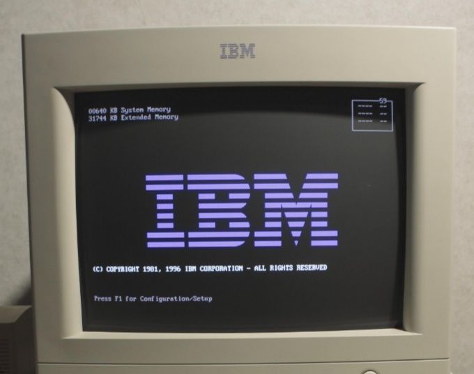 IBM 300GL Pentium MMX + Monitor CRT IBM G51