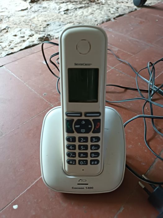 Telefones dos fixos.435390776754186243