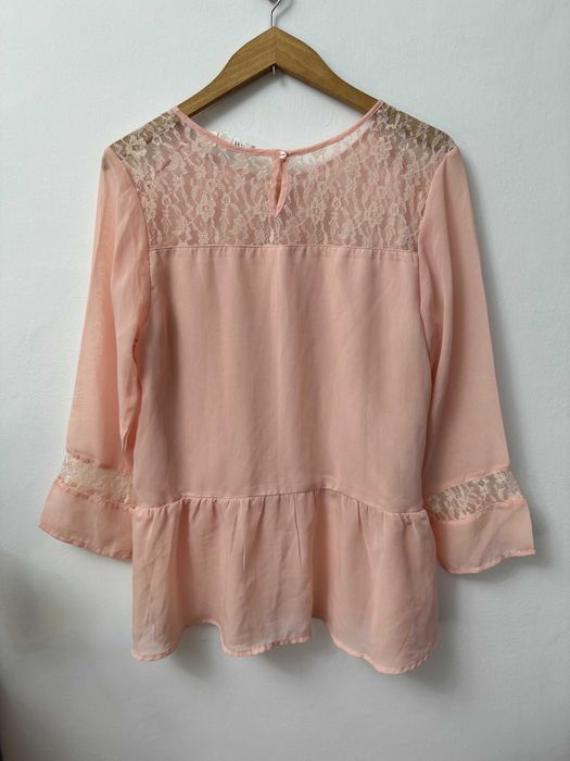 Bluzka z falbanką bluzeczka z baskinką koronkowa elegancka HM S 36