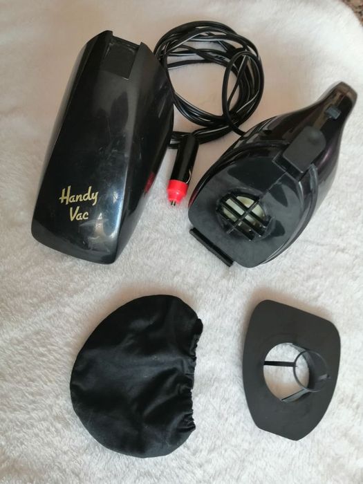 Автомобильный пылесос