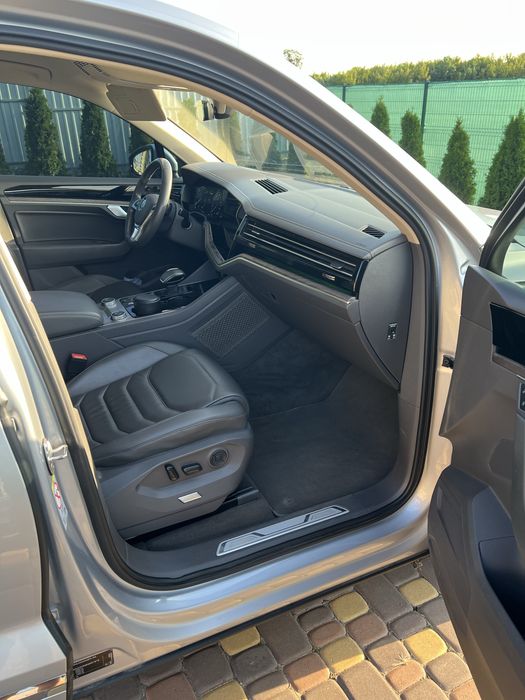Volkswagen Touareg 2018року 3.0 дизель