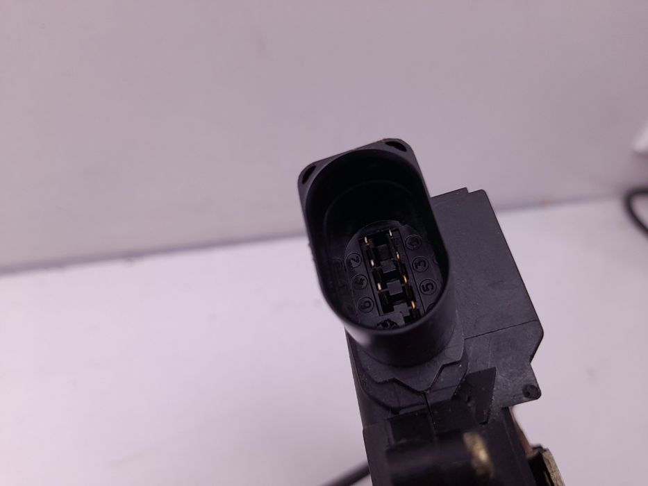 Fechadura / fecho porta frente direito AUDI A4 Avant (8E5, B6)