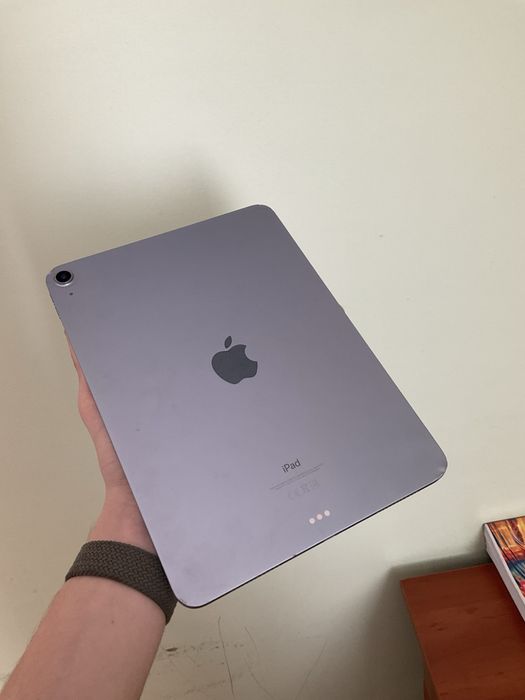 iPad Air 4 256gb A2316 (під віновлення)