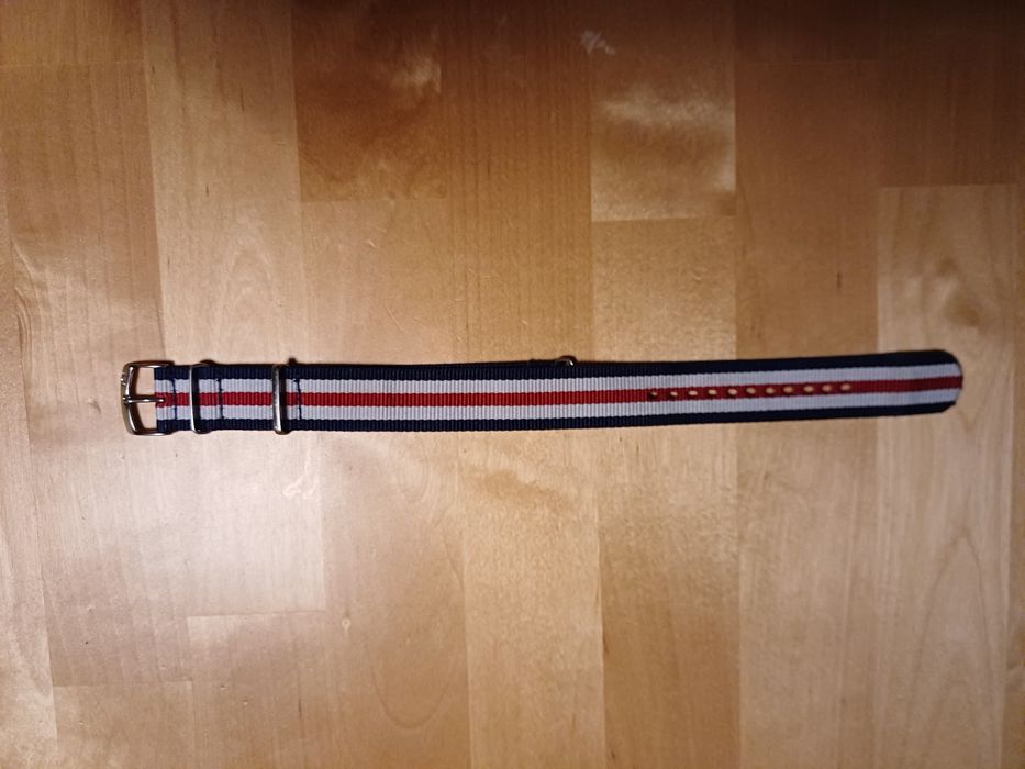 Pasek do zegarka. Wzór jak Tommy Highfilger