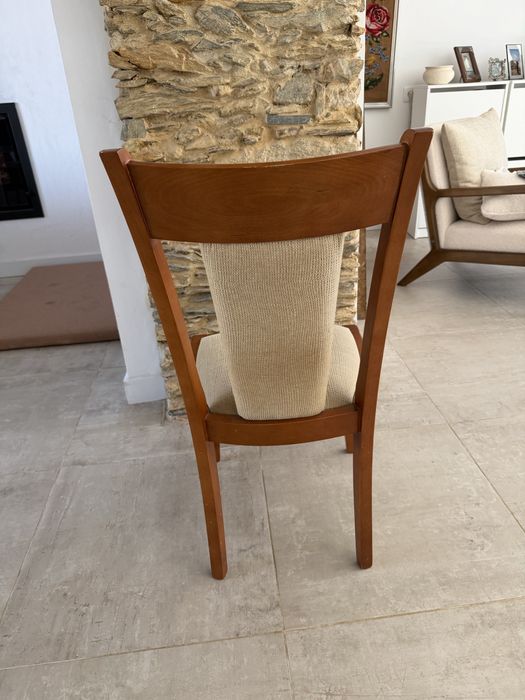 Vendo cadeiras de mesa de jantar