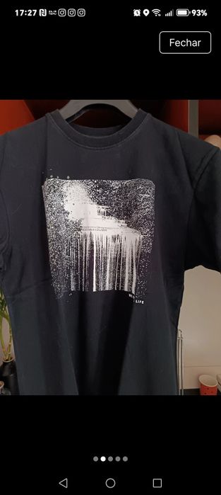 T-shirt preta, da Pull & Bear, da tam XS .