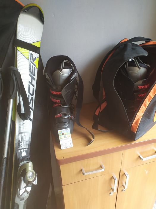 Гірські лижі Fisher, все в комплекті. І skipass буковель