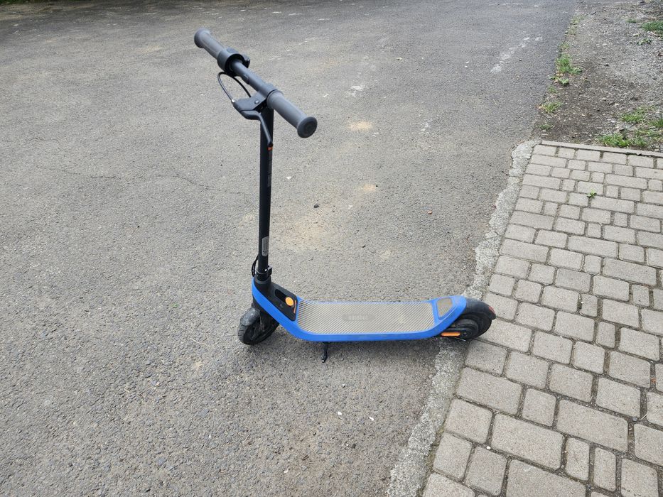 Ninebot C2 Lite — дитячий електросамокат від Segway