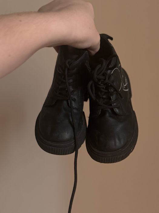 Черевики zara для дівчинки міккі маус