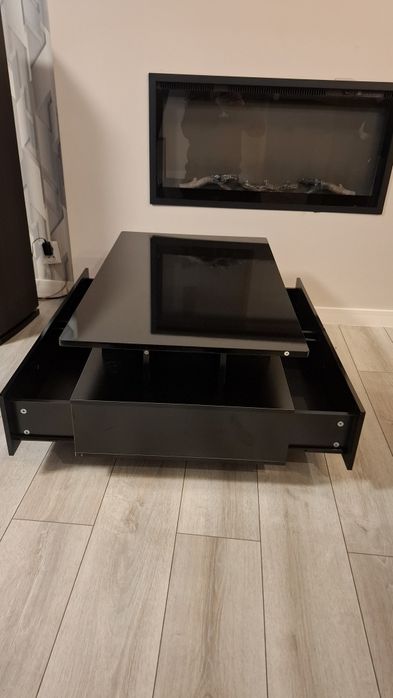 Stolik kawowy z 4 szufladami i podświetleniem LED