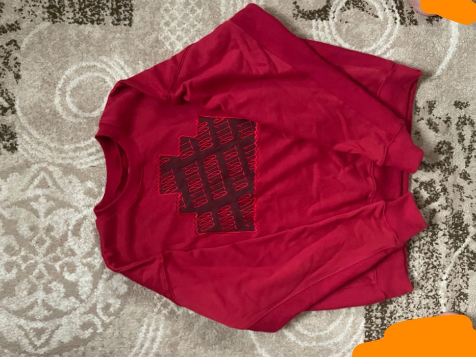 Красный Cav Empt