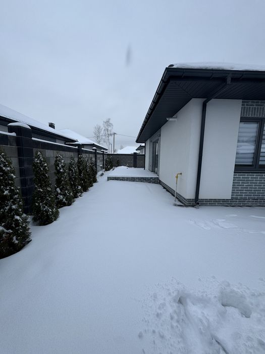 Одноповерховий будинок з НОВИМ ремонтом у Ворзелі ! Газ опалення !