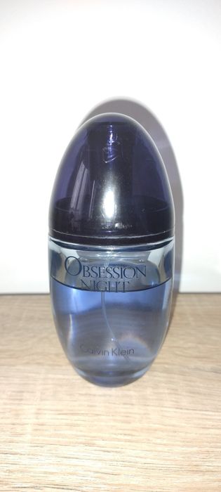 Woda perfumowana Calvin Klein Obsession Night dla kobiet.