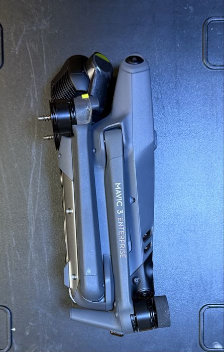 Комплект дроно Dji mavic 3t Advanced