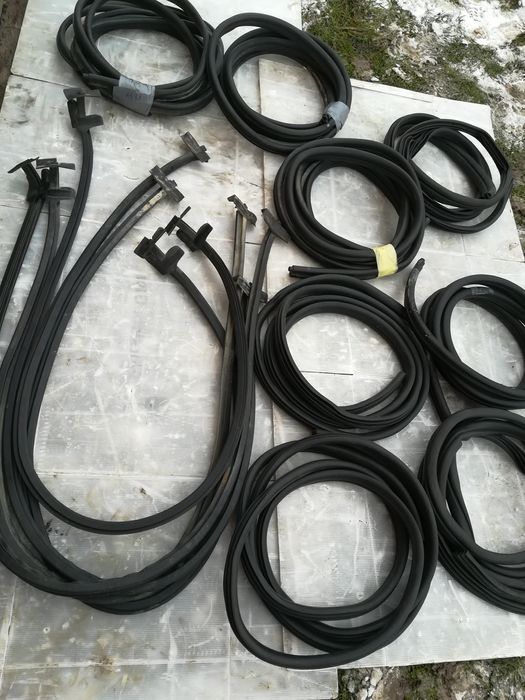 Скло дверей стекло  рено мастер мовано Renault master