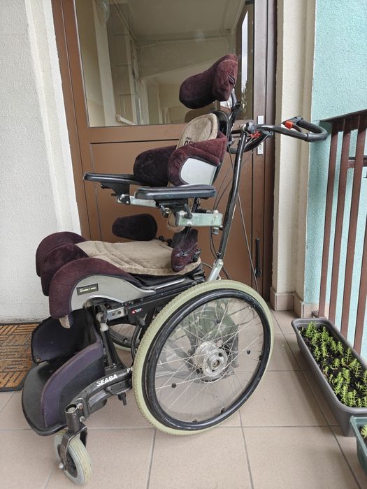 Wózek inwalidzki multipozycyjny Sharky Pro Anatomicsitt

z/od