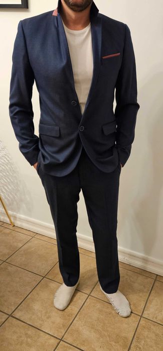 Ted Baker London roz. M 32R granatowy garnitur o kroju slim-fit