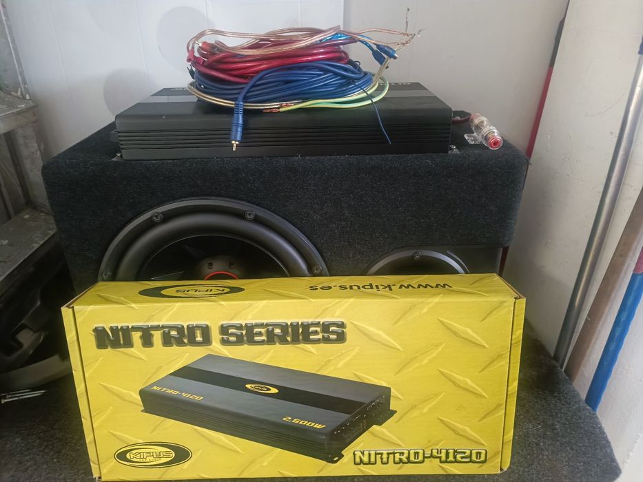 Amplificador, subwoofer e cabos