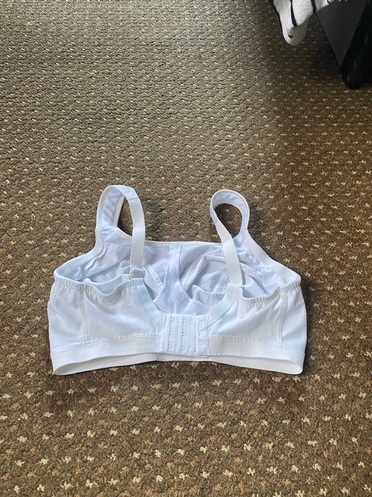бюстгалтер Shock Absorber (75F)
