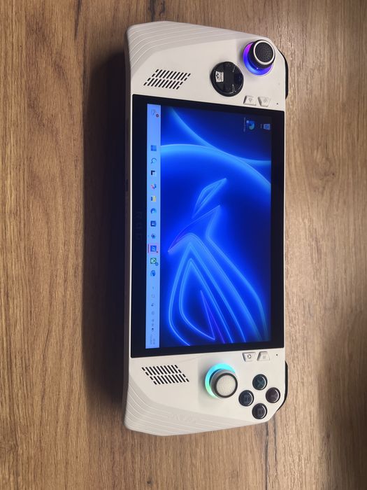 Konsola Asus ROG ally RC71L stan idealny etui gwarancja.