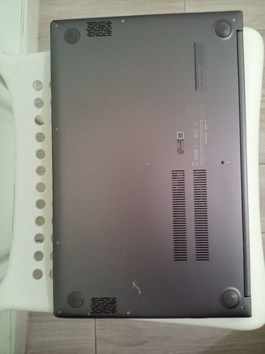 ASUS VivoBook F533FL | i7-10510U | 16GB RAM | NVIDIA | 256GB NVme