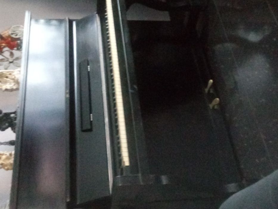 Sprzedam pianino Legnica