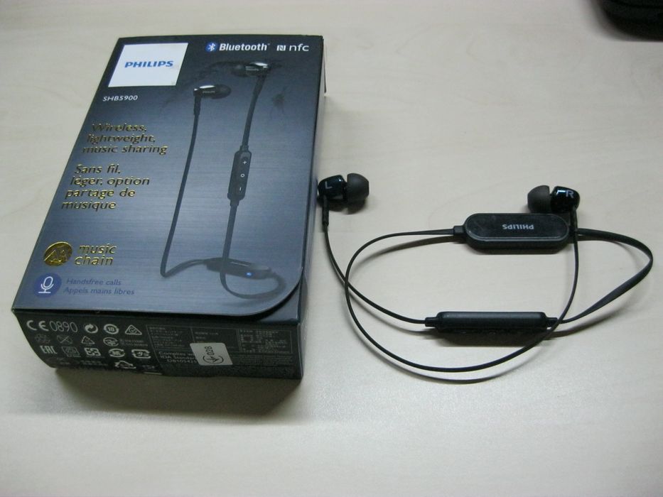Навушники Philips SHB5900
