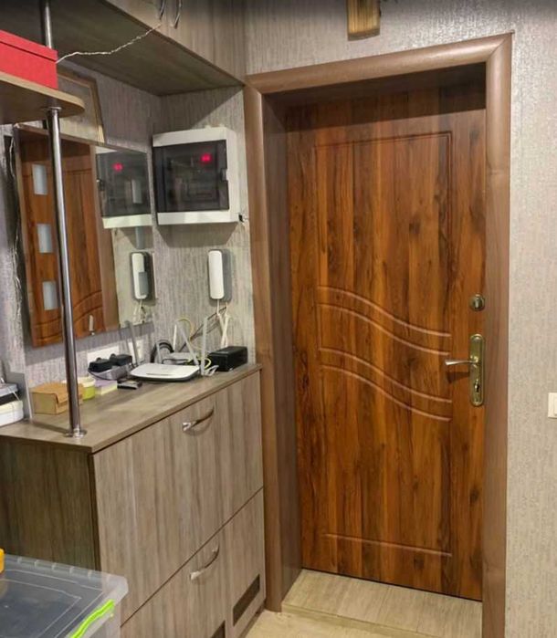 3 кім 64 м2 ЖИТЛОВИЙ стан і утеплення багатоповерхівка ТОПОЛЬ (718983)