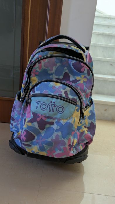 Mochila escolar Totto