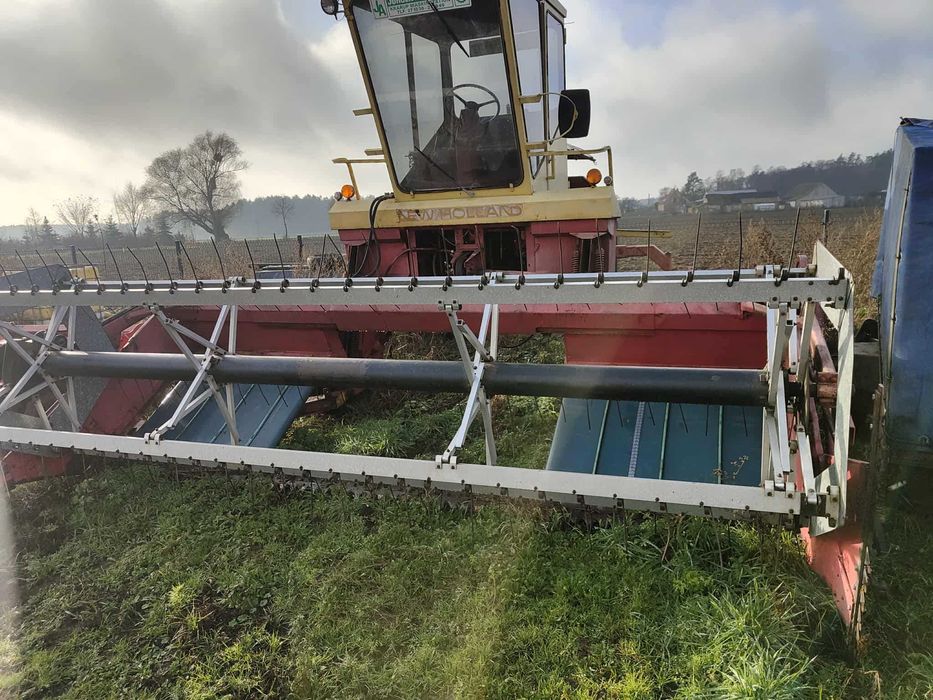 Pokosowka New Holland