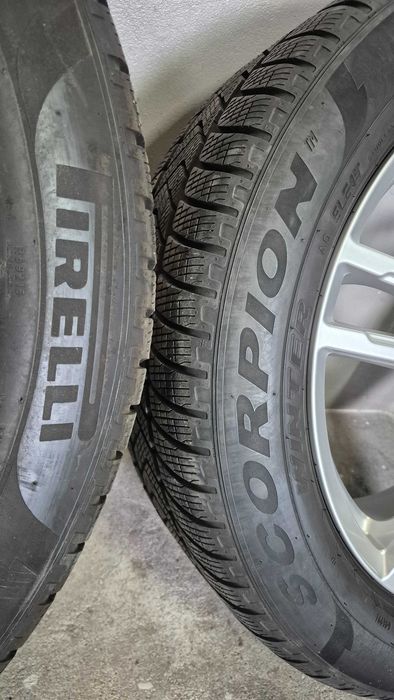 2 Pneus Pirelli Scorpion Winter 255/50 R19 103T Seal Inside AO VW Audi como novos DOT 50/23