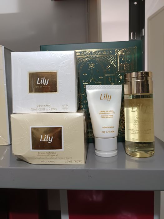 Conjunto Lily tradicional