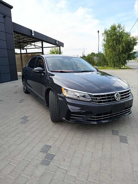 Volkswagen Passat  NMS 2017  R-Line