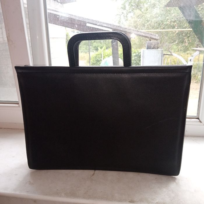 Портфель сумка шкіряний.