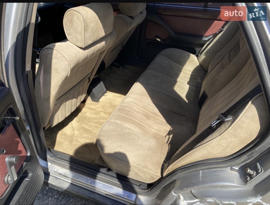 Lancia Thema  газ/бензин (обмен)