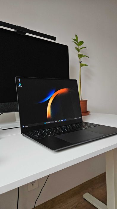 Samsung Galaxy Book3 Ultra 16" OLED i7-13700H/16GB/1TB RTX4050