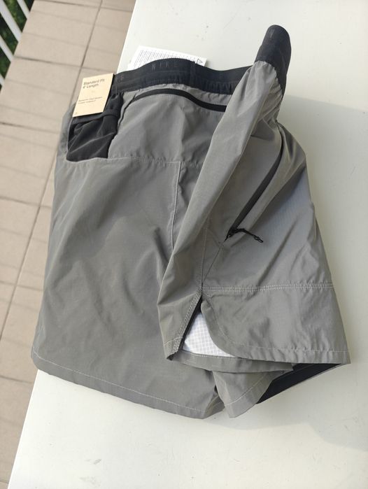 Nowe spodenki Nike Running M odblaskowe do biegania