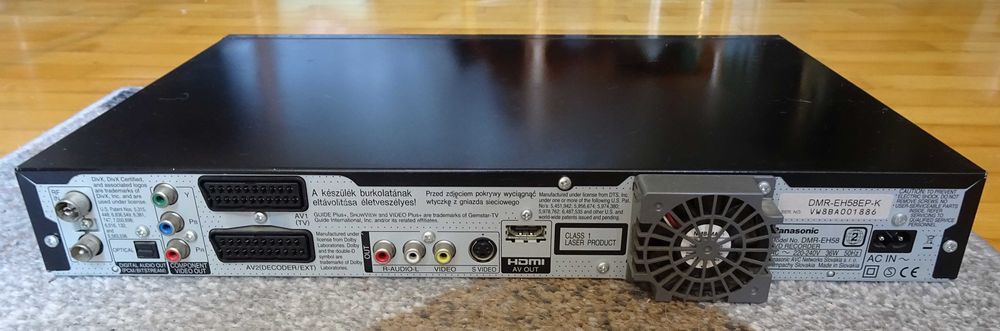 Nagrywarka HDD/DVD Panasonic DMR-EH58 (TBC)