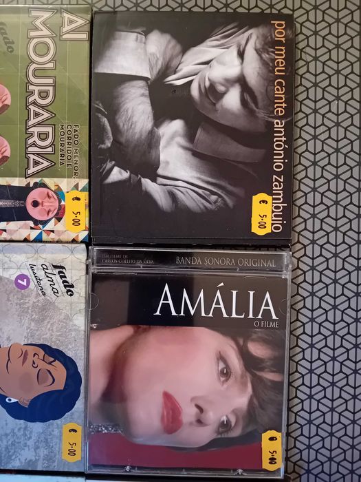 Música em CD Fado - Grandes Clássicos Portugueses