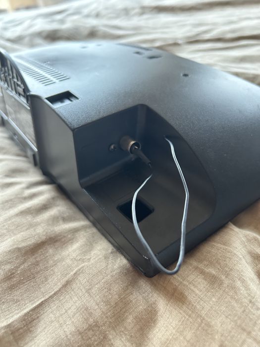 Mikrowieża Hi-Fi Panasonic SC-HC200 CD/FM/Bluetooth, stan bardzo dobry