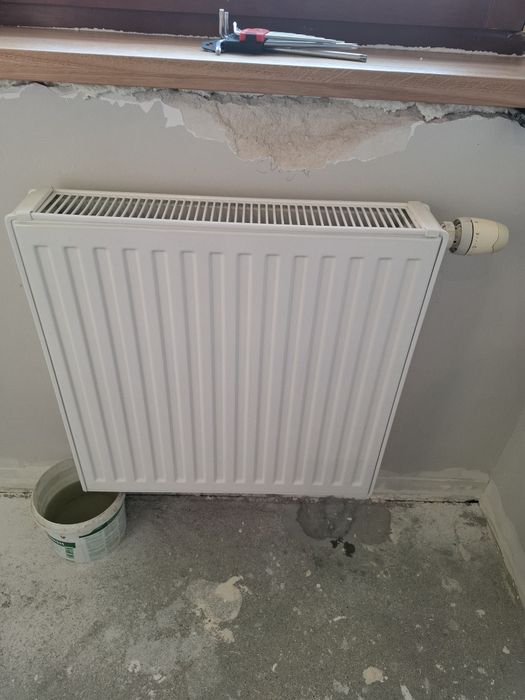 Grzejnik 600×600 dolne zasilanie 3szt