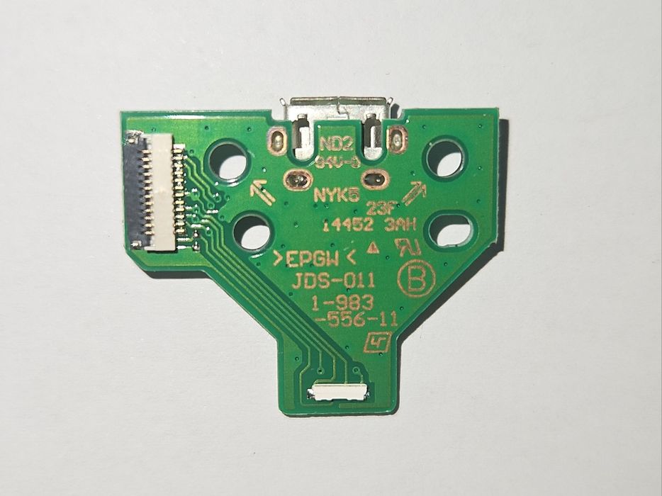 Controlador de carregamento para DualShock 4 - JDS-011 [NOVO]